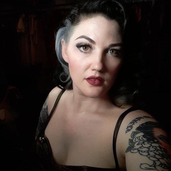 Meet your Posher, Natasha - Picture 6 of 14